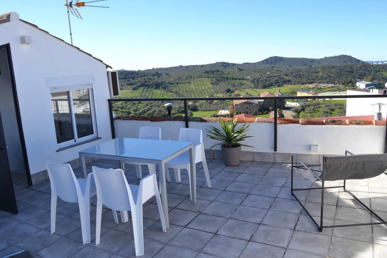 Villa La Martela de Fuentes Fuentes de León Exterior foto