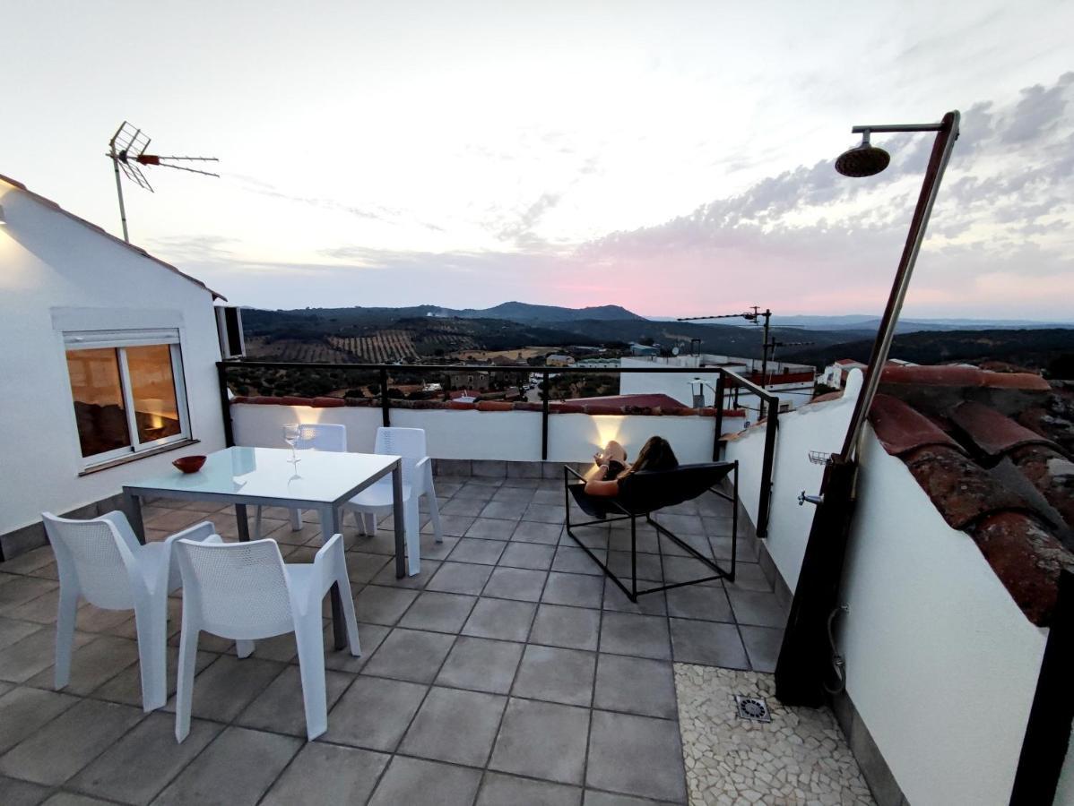 Villa La Martela de Fuentes Fuentes de León Exterior foto
