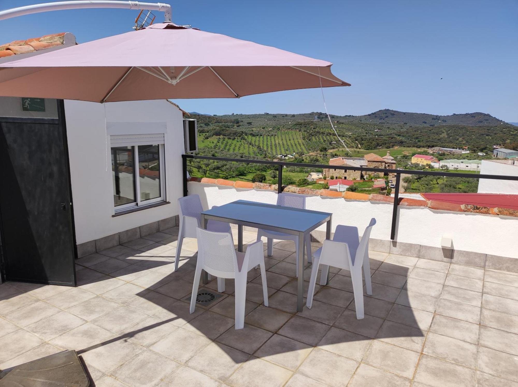 Villa La Martela de Fuentes Fuentes de León Exterior foto